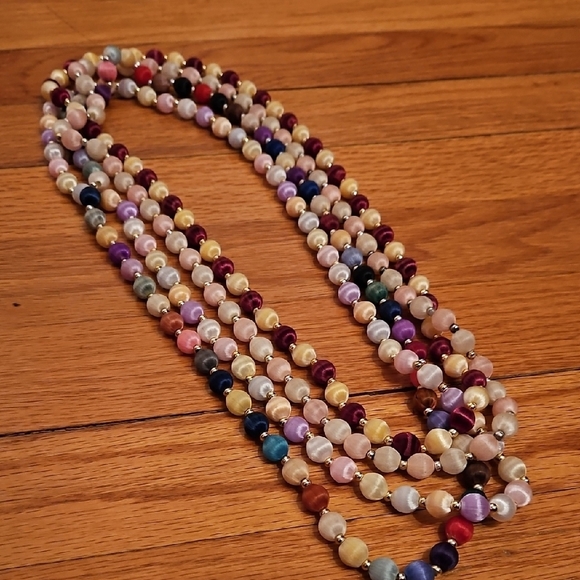 Set of FOUR (4) Vintage Colorful Beaded Necklaces, excellent condition - Picture 1 of 5